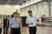 河南省政協(xié)副主席靳綏東一行蒞臨高遠