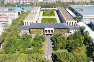 技術常新，高遠長行